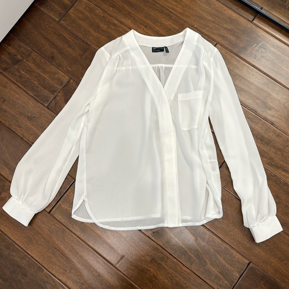 NWOT blouse